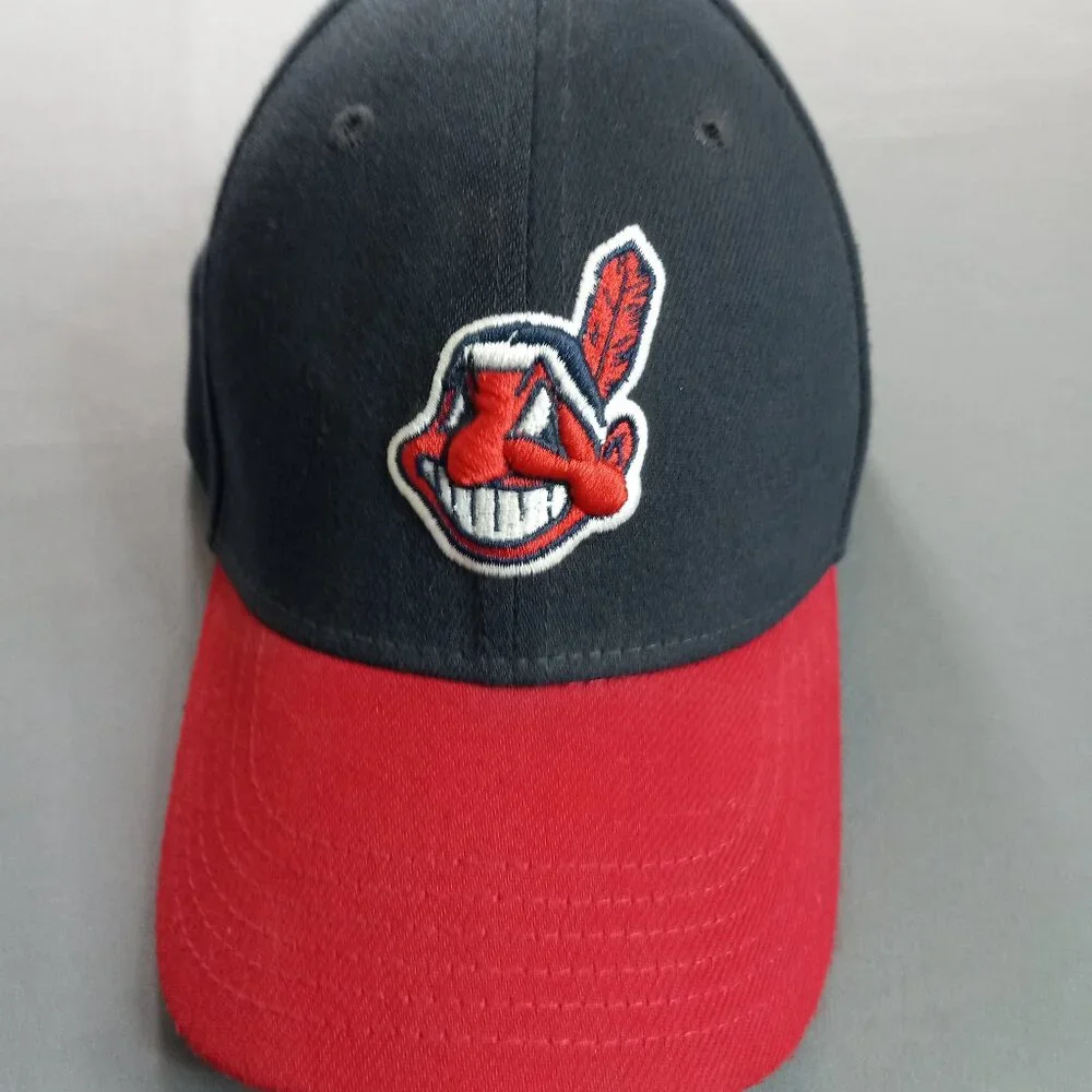 New Era Cleveland Indians Chief Wahoo Hat Kids Youth 39THIRTY Navy Red MLB Cap‎